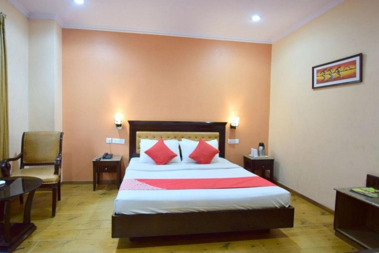 Goroomgo Marc Shimla Near Mall Road - Luxury Room - Excellent Service - Ample Parking - Best Hotel In Шимла Экстерьер фото