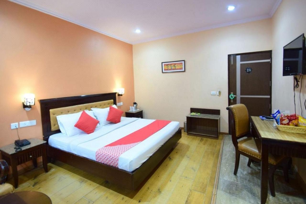 Goroomgo Marc Shimla Near Mall Road - Luxury Room - Excellent Service - Ample Parking - Best Hotel In Шимла Экстерьер фото